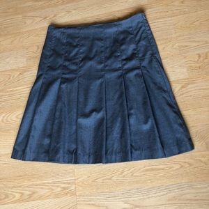 Banana Republic Skirt Gray Size 14